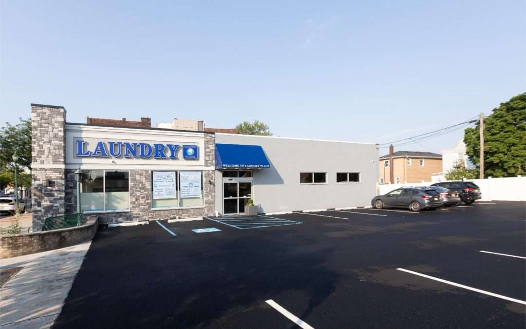 How to Properly Store Clean Laundry to Prevent Wrinkles